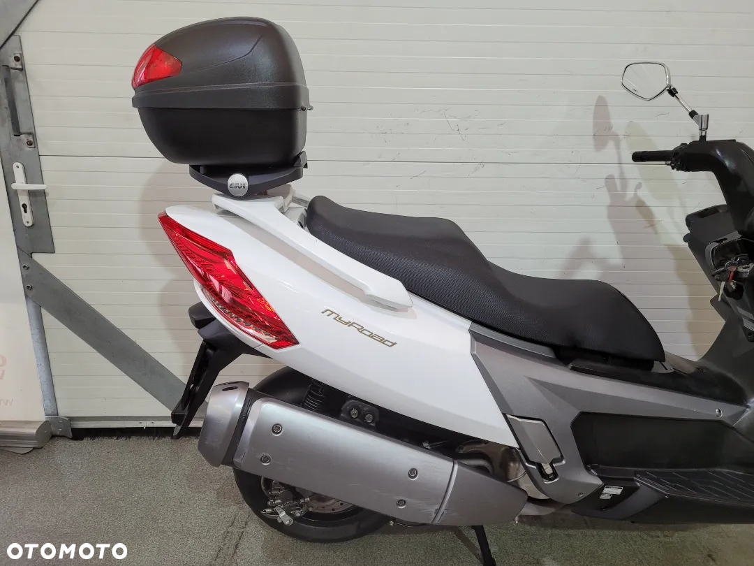 Kymco MyRoad - 11