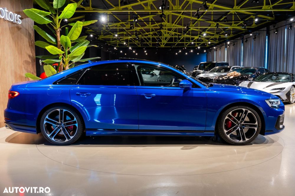 Audi S8 4.0 TFSI quattro Tiptronic - 11