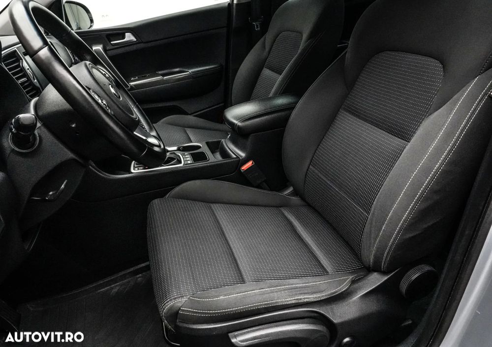 Kia Sportage 1.7 DSL 7DCT 4x2 Style - 13