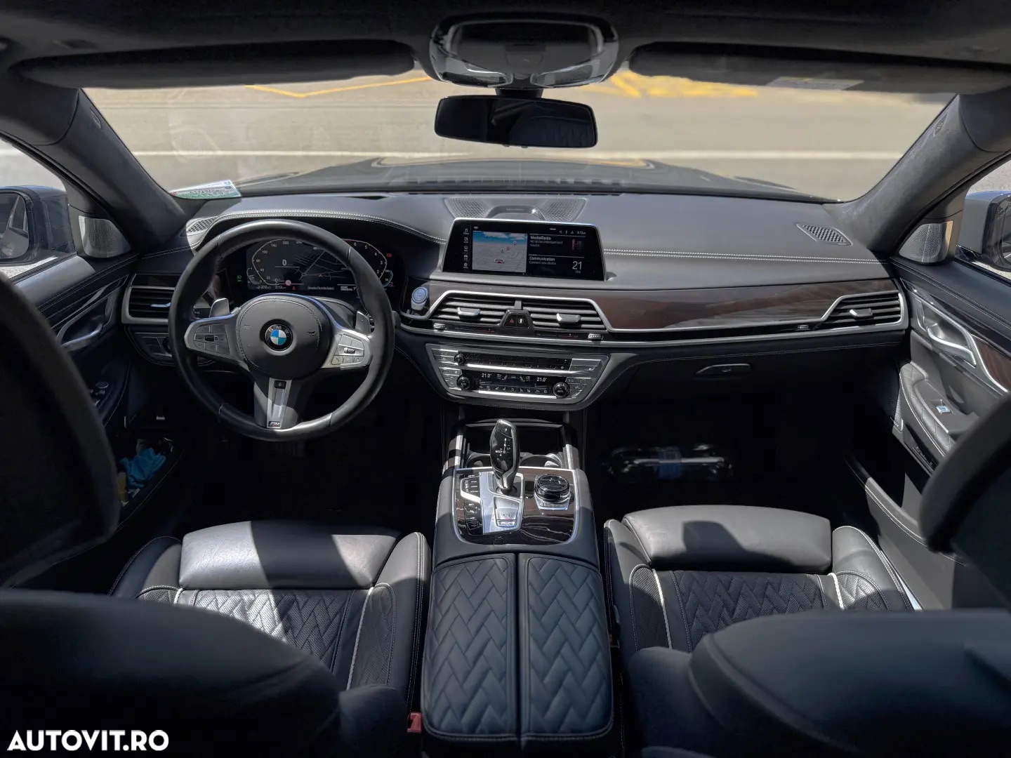 BMW Seria 7 745Le xDrive AT PHEV - 20