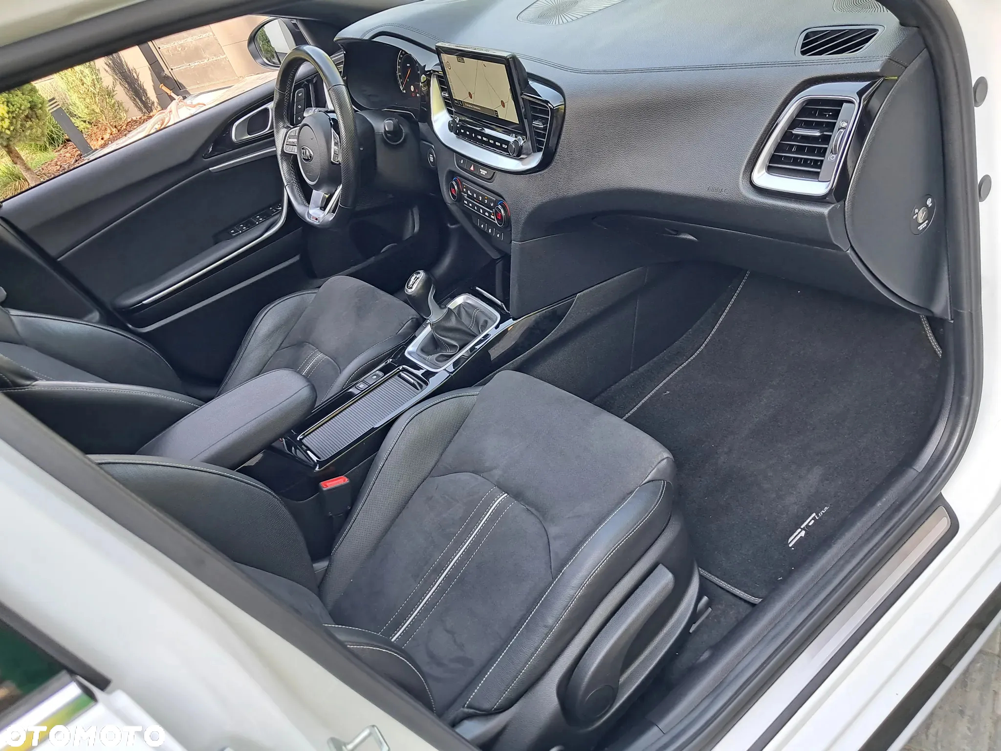 Kia ProCeed 1.5 T-GDI GT Line - 32