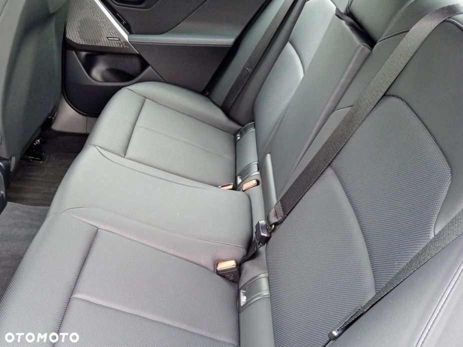 BMW Seria 5 520d xDrive mHEV - 13