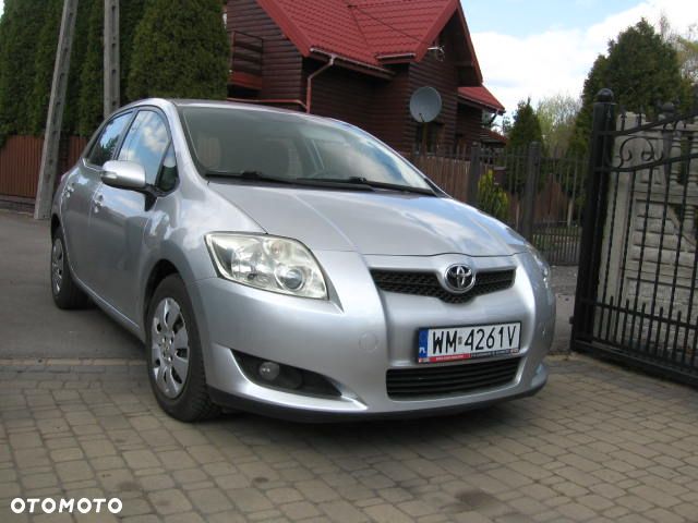Toyota Auris 1.6 Luna - 7