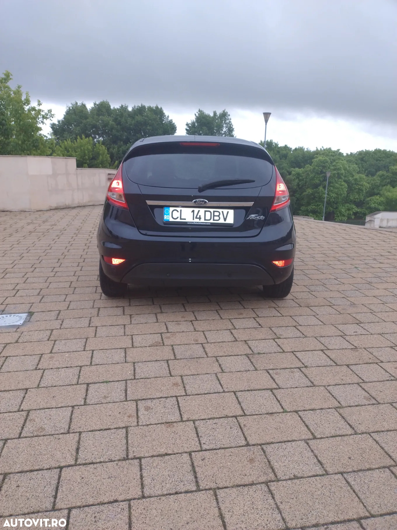 Ford Fiesta 1.6 TDCi Titanium - 16
