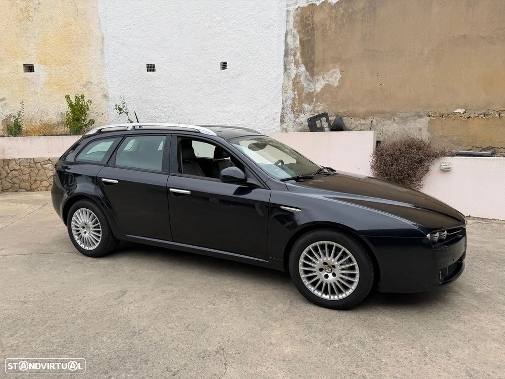 Alfa Romeo 159 Sportwagon 1.9 JTDm 16V Elegante - 2