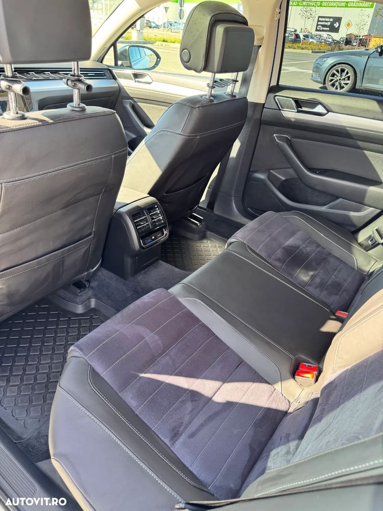 Volkswagen Passat 2.0 TDI DSG Comfortline - 11