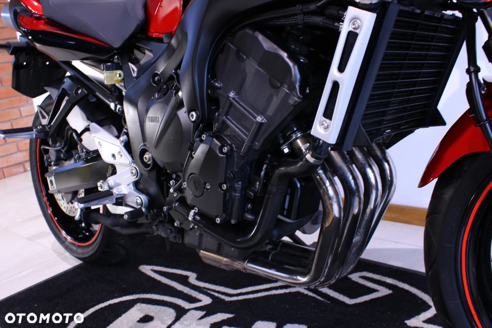 Yamaha FZ6 - 20