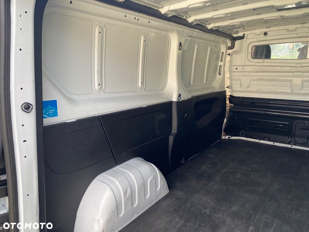 Renault Trafik - 16
