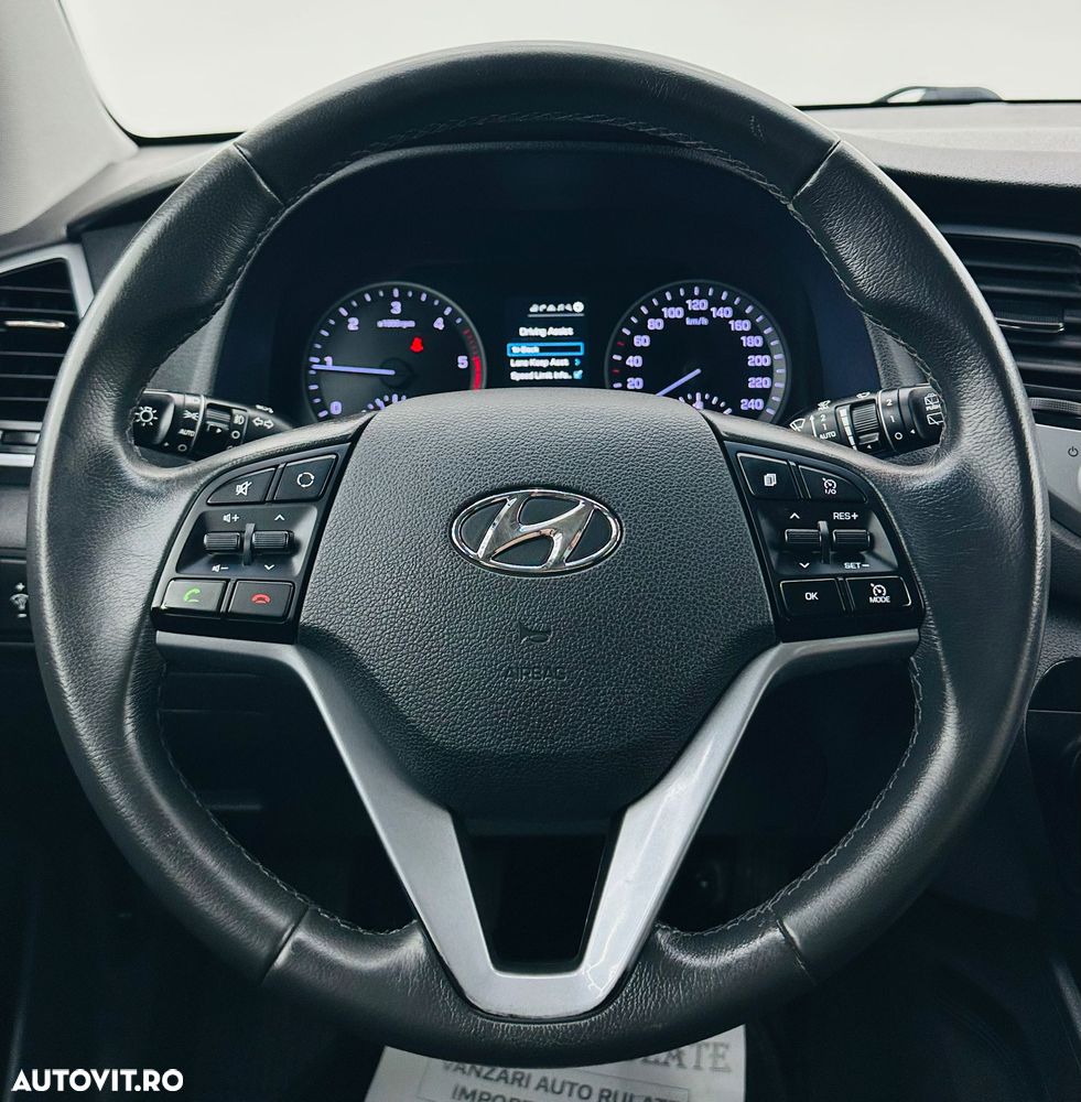 Hyundai Tucson blue 1.7 CRDi 2WD Passion Plus - 36