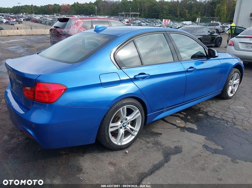 BMW Seria 3 2013 photo 4