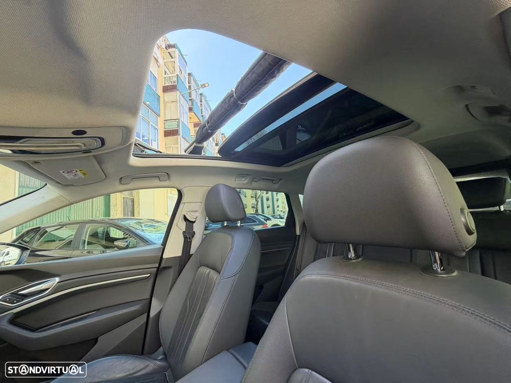 Audi e-tron 50 quattro - 10