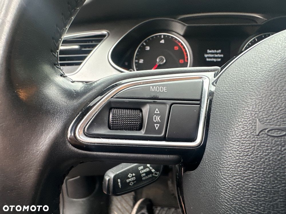 Audi A4 Allroad 2.0 TDI Quattro S tronic - 36