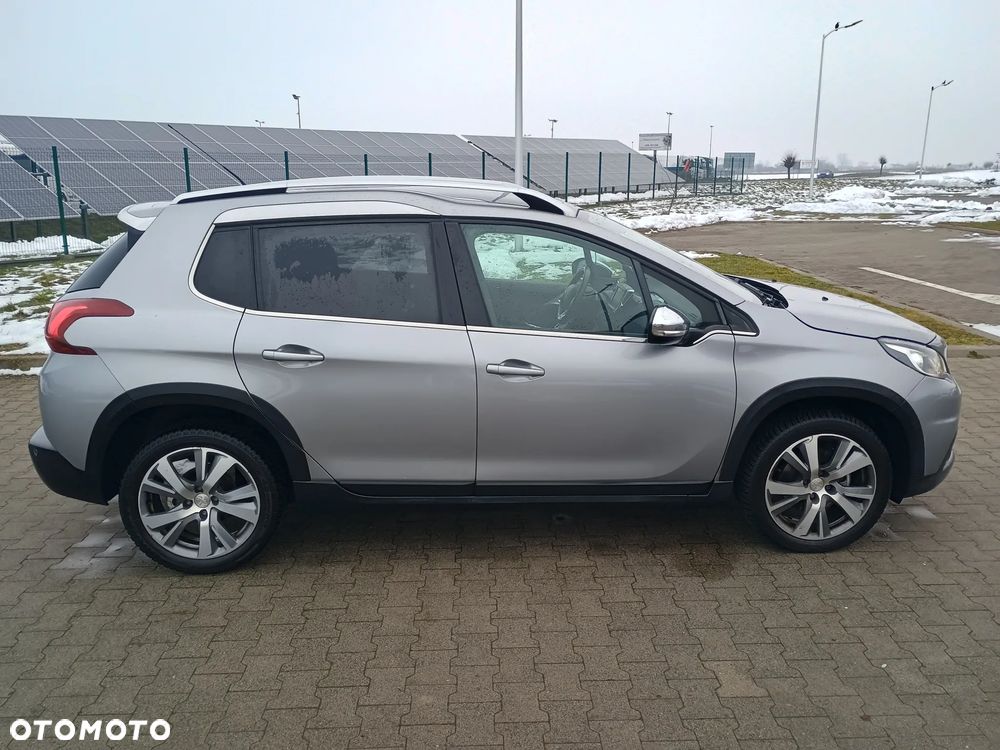 Peugeot 2008 BlueHDi FAP 120 STOP & START Allure - 8