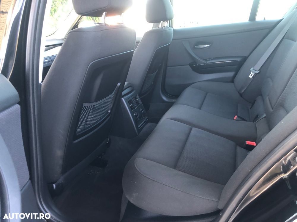 BMW Seria 3 320d DPF Aut. - 6