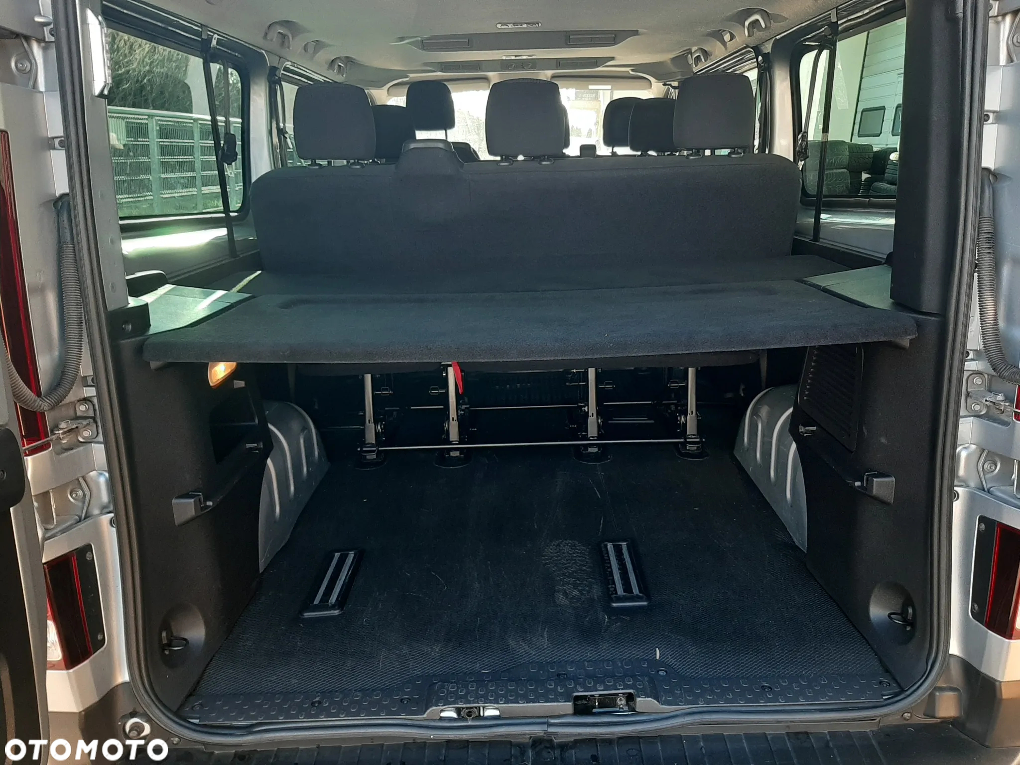 Renault Trafic SpaceClass 2.0 dCi - 34