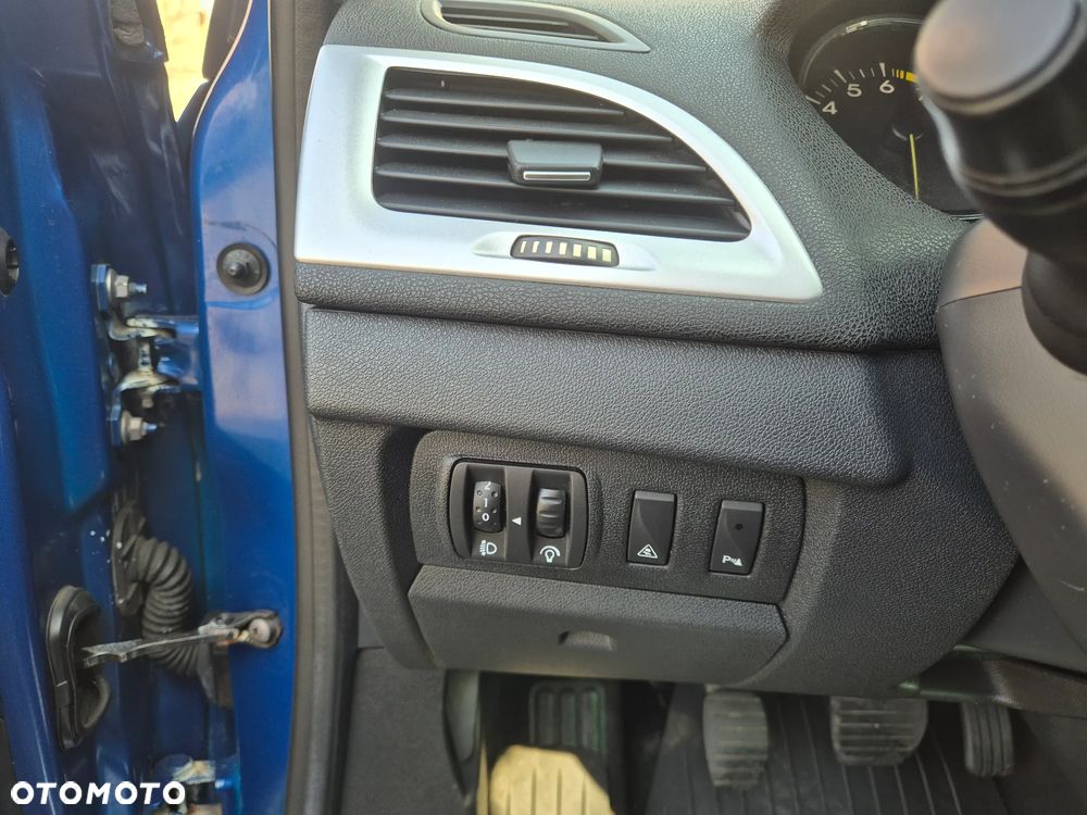 Renault Megane TCe 130 Expression - 13