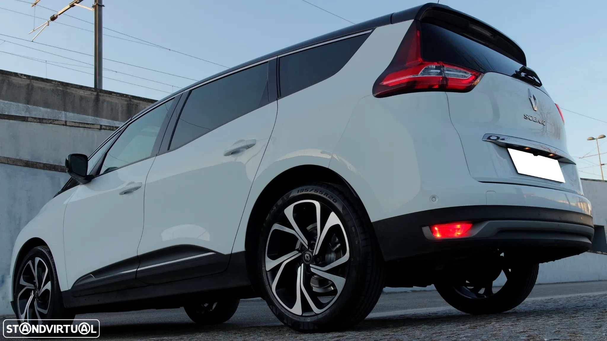 Renault Grand Scénic 1.7 Blue dCi Bose Edition EDC - 29