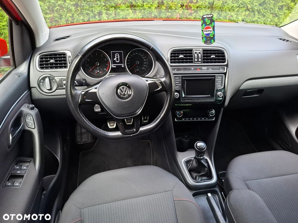 Volkswagen Polo - 10