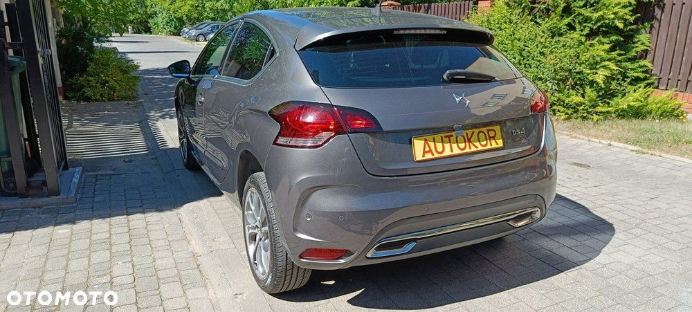 DS Automobiles DS 4 - 4