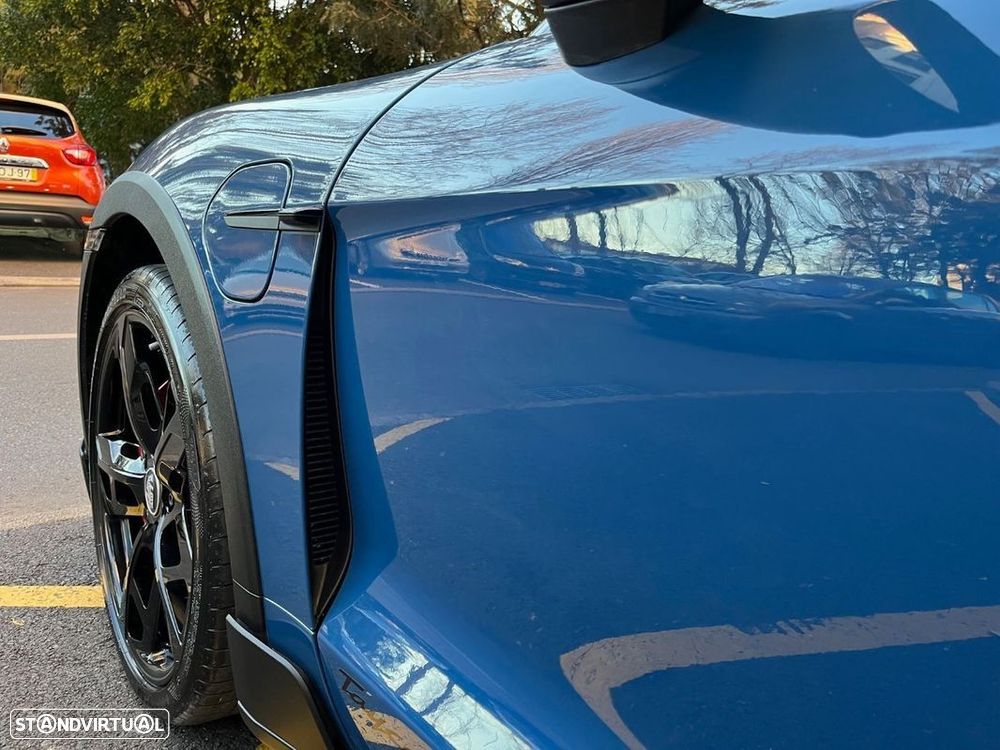 Porsche Taycan Cross Turismo 4S - 30