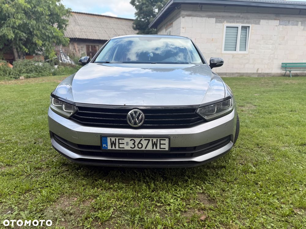 Volkswagen Passat 2.0 TDI SCR Trendline - 2