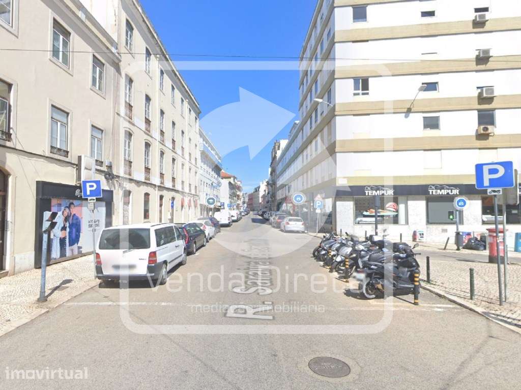 Garagem/armazém com 288 m², na freguesia da Estrela em Lisboa. - Grande imagem: 5/10