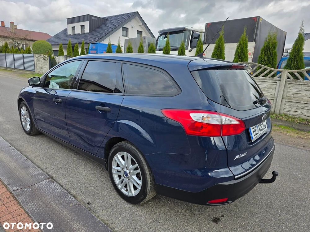 Ford Focus 1.0 EcoBoost Trend - 5