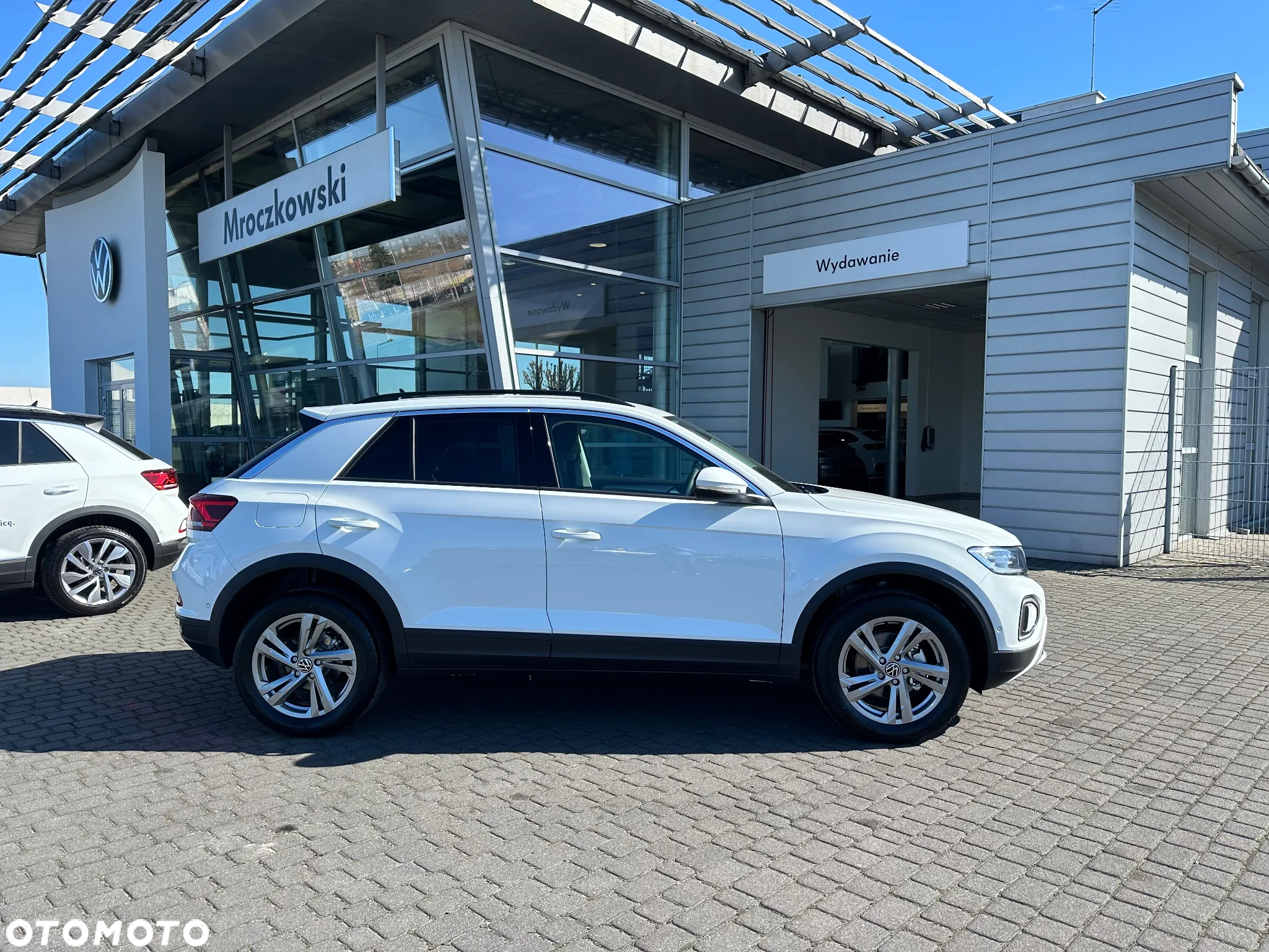 Volkswagen T-Roc - 3