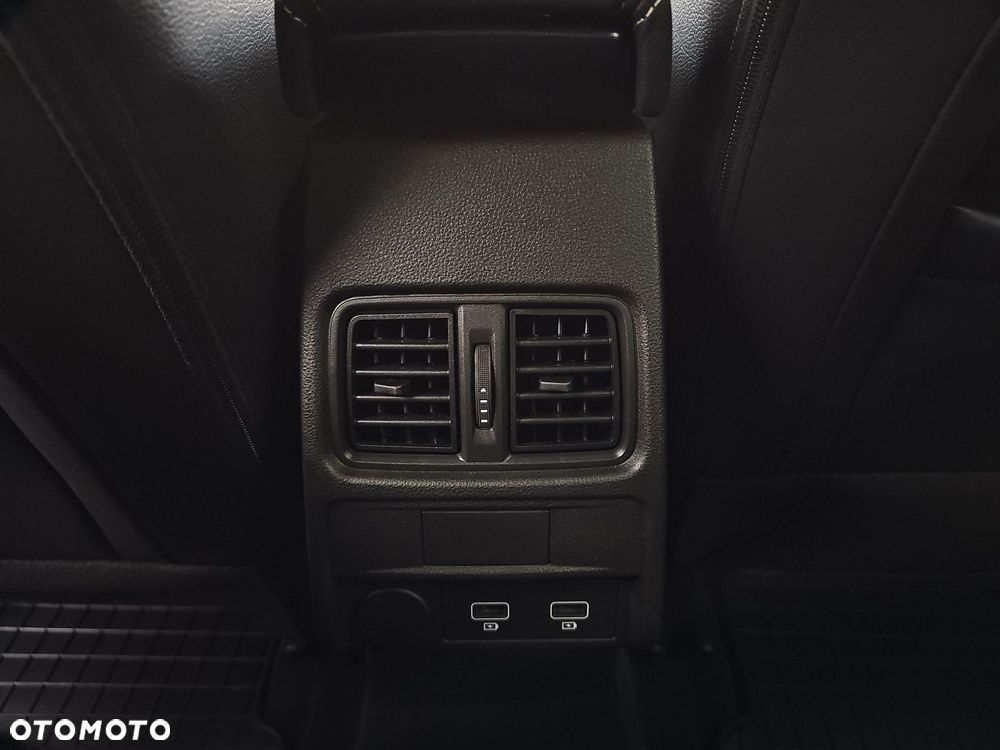 Renault Arkana 1.3 TCe mHEV Techno EDC - 28