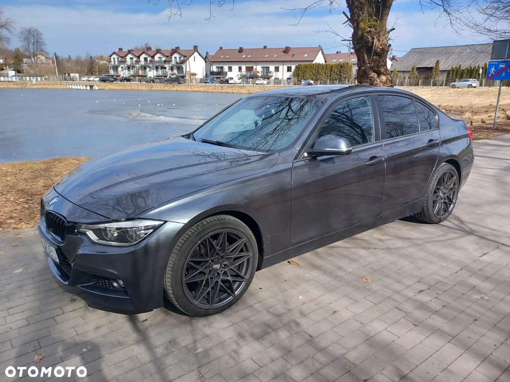 BMW Seria 3 318d Sport Line - 1