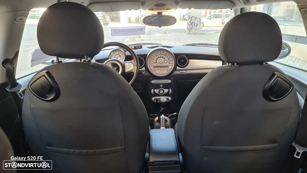 MINI 3 Portas Cooper D - 1