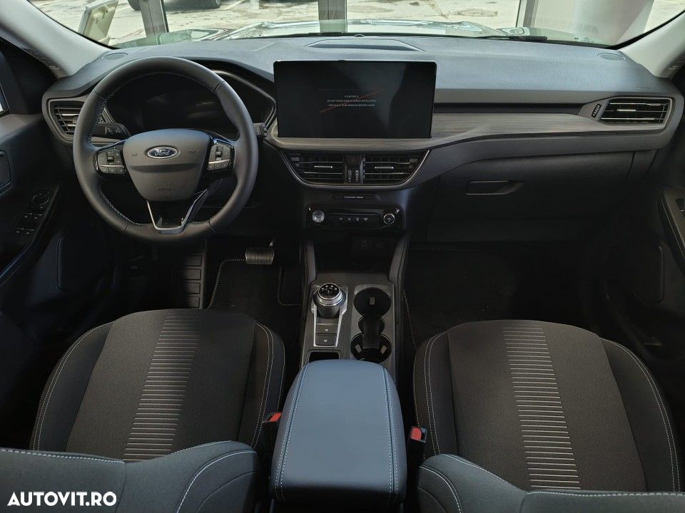 Ford Kuga - 9