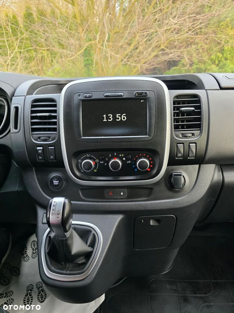 Renault Trafic - 14