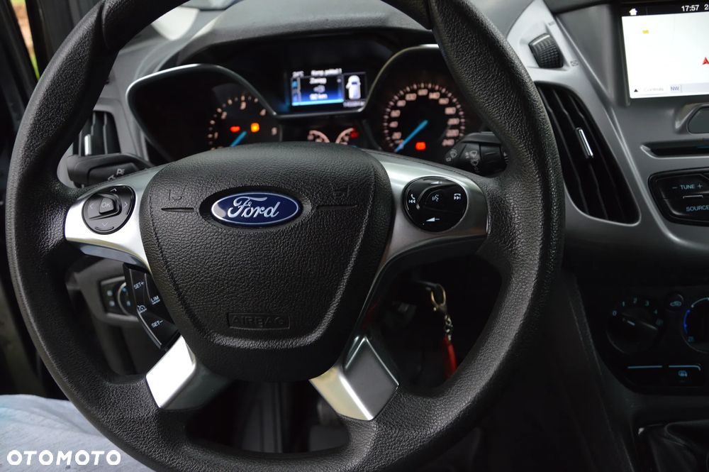 Ford TRANSIT CONNECT - 19