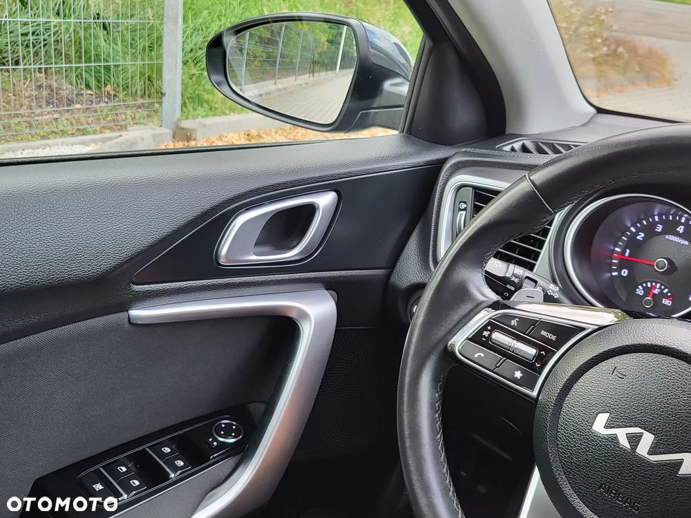 Kia XCeed 1.5 T-GDI M DCT - 24