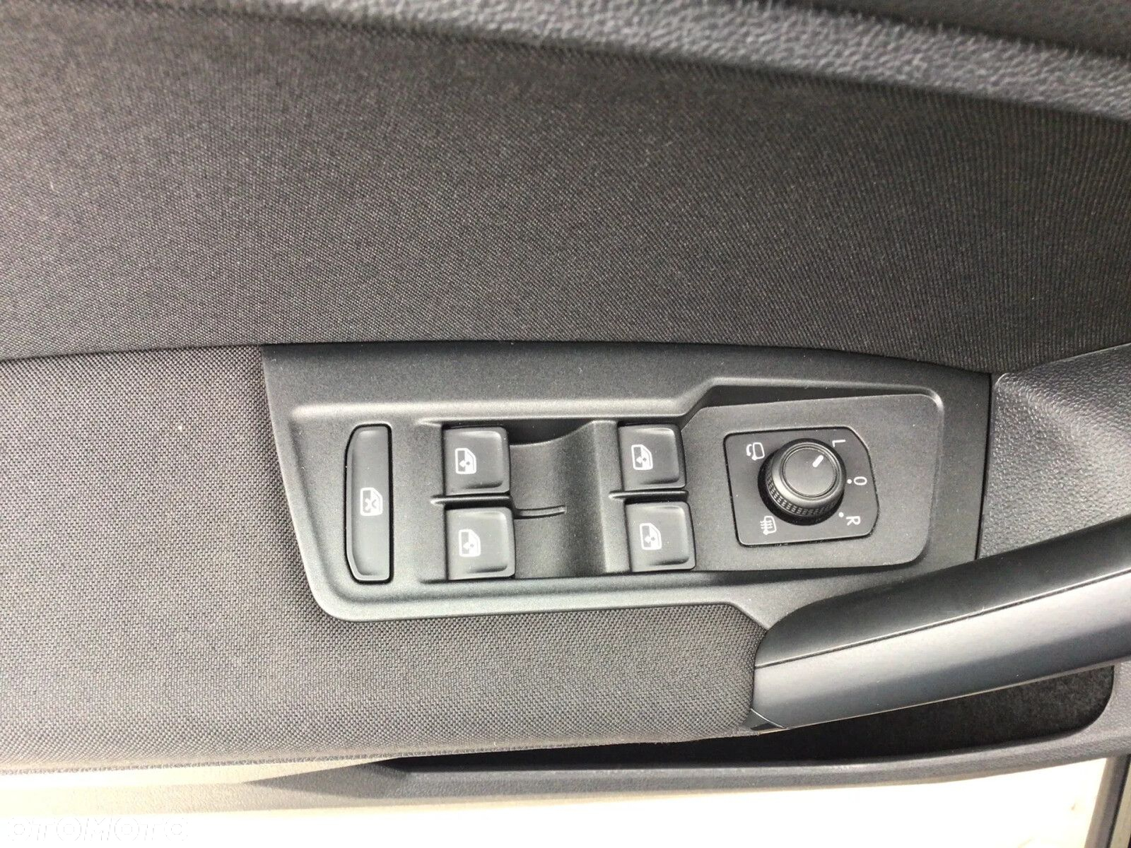 Volkswagen Tiguan 1.5 TSI EVO Life - 24