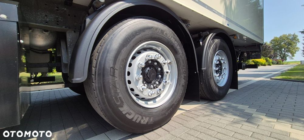 Mercedes-Benz Mercedes-Benz Actros 2540 - 22