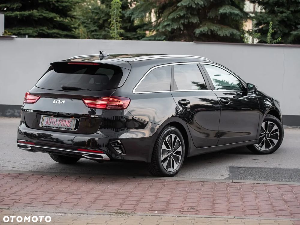 Kia Ceed 1.6 GDI DCT OPF Platinum Edition - 14
