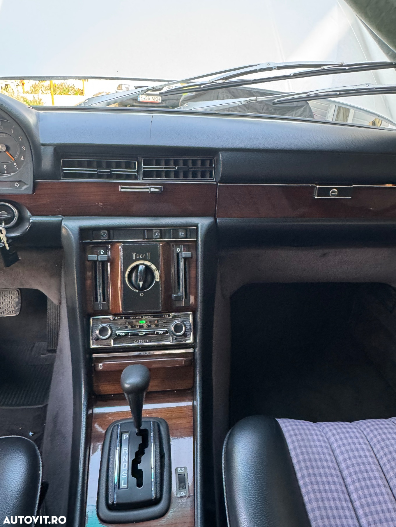 Mercedes-Benz W116 - 23