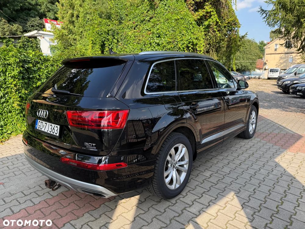 Audi Q7 - 8
