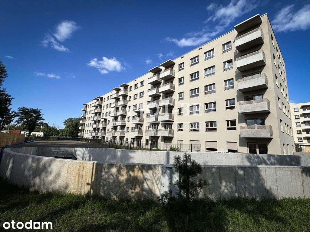 słoneczne mieszkanie | balkon |oddzielna kuchnia