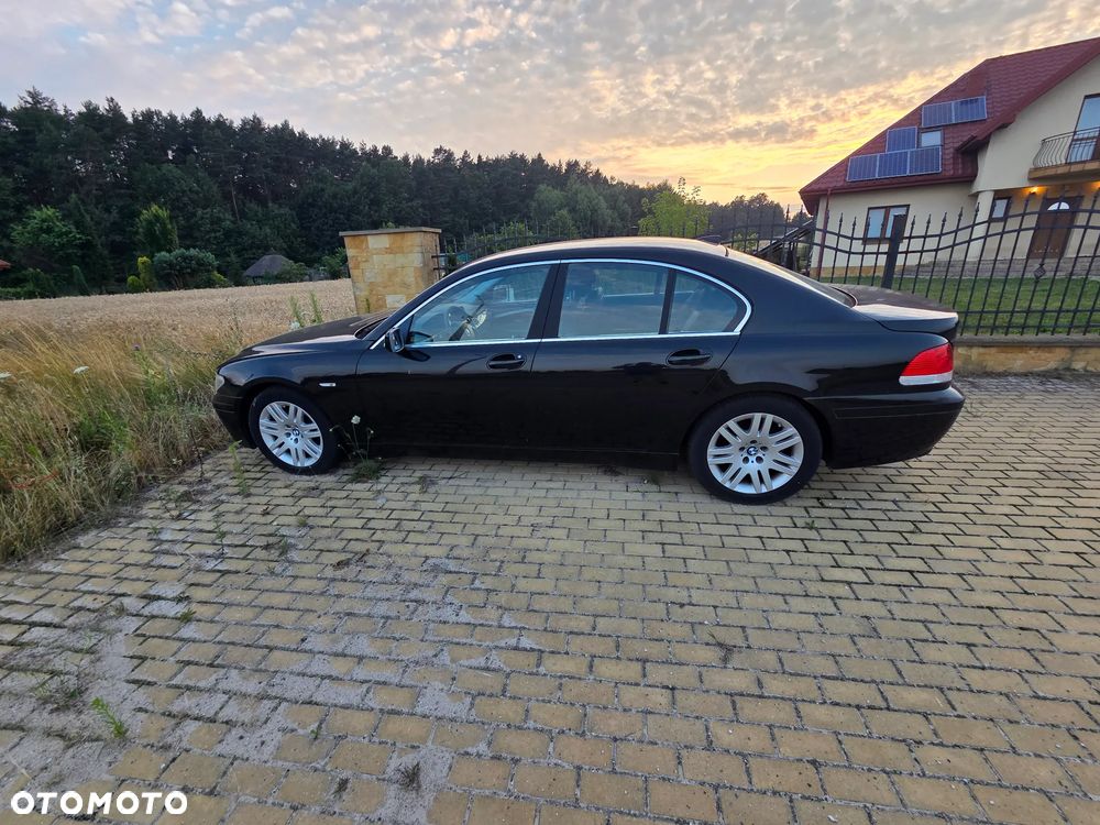 BMW Seria 7 735Li - 7