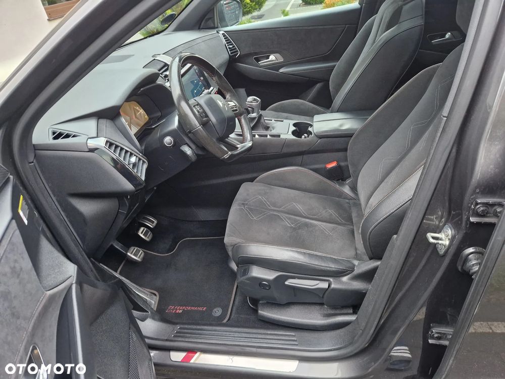 DS Automobiles DS 7 Crossback - 15
