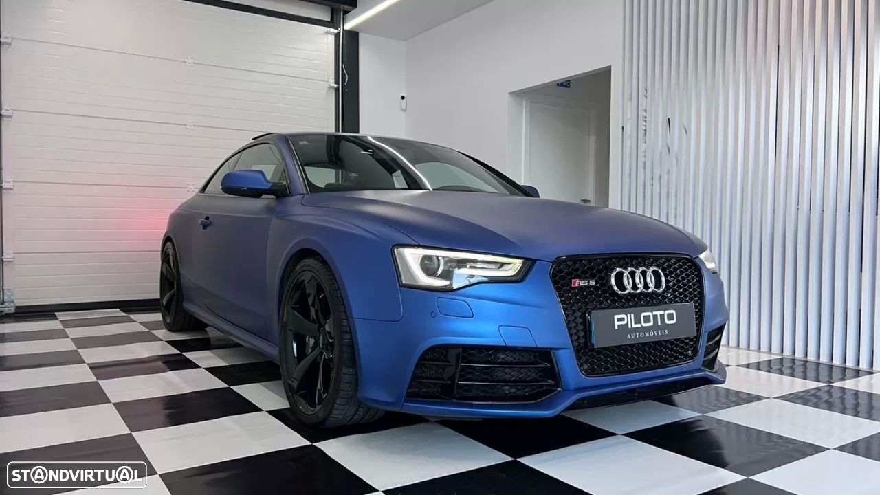 Audi RS5 4.2 FSi quattro S tronic Exclusive - 2