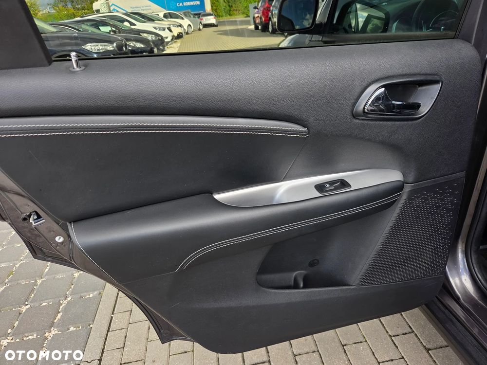 Fiat Freemont 2.0 Multijet 16V DPF Cross - 24