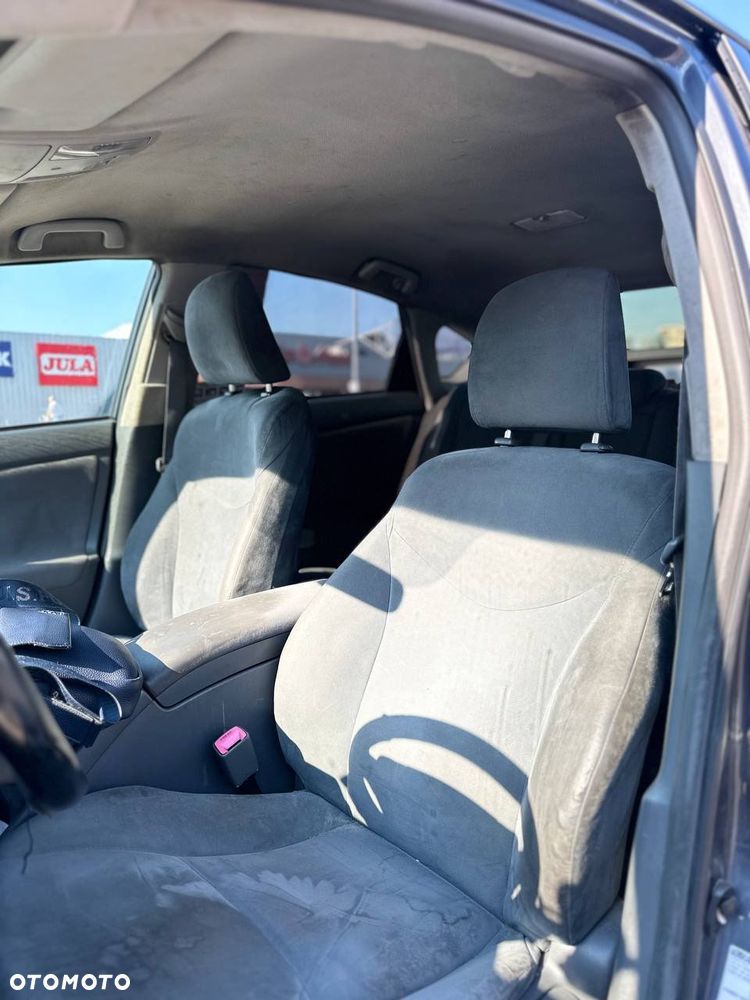 Toyota Prius 1.5 VVT-i Prestige - 12