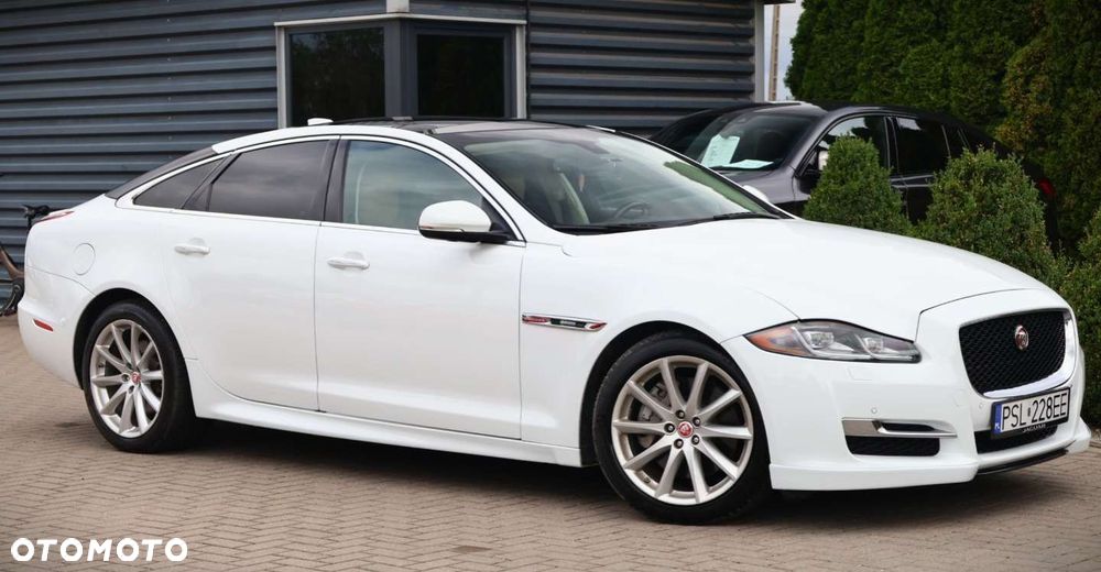 Jaguar XJ - 5