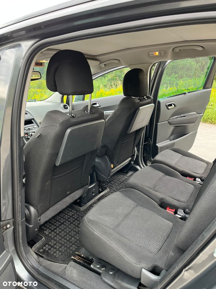 Peugeot 5008 1.6 HDi Premium - 25
