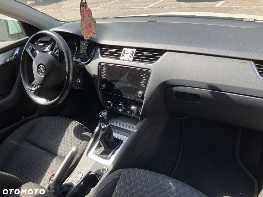 Skoda Octavia 1.6 TDI Drive - 4