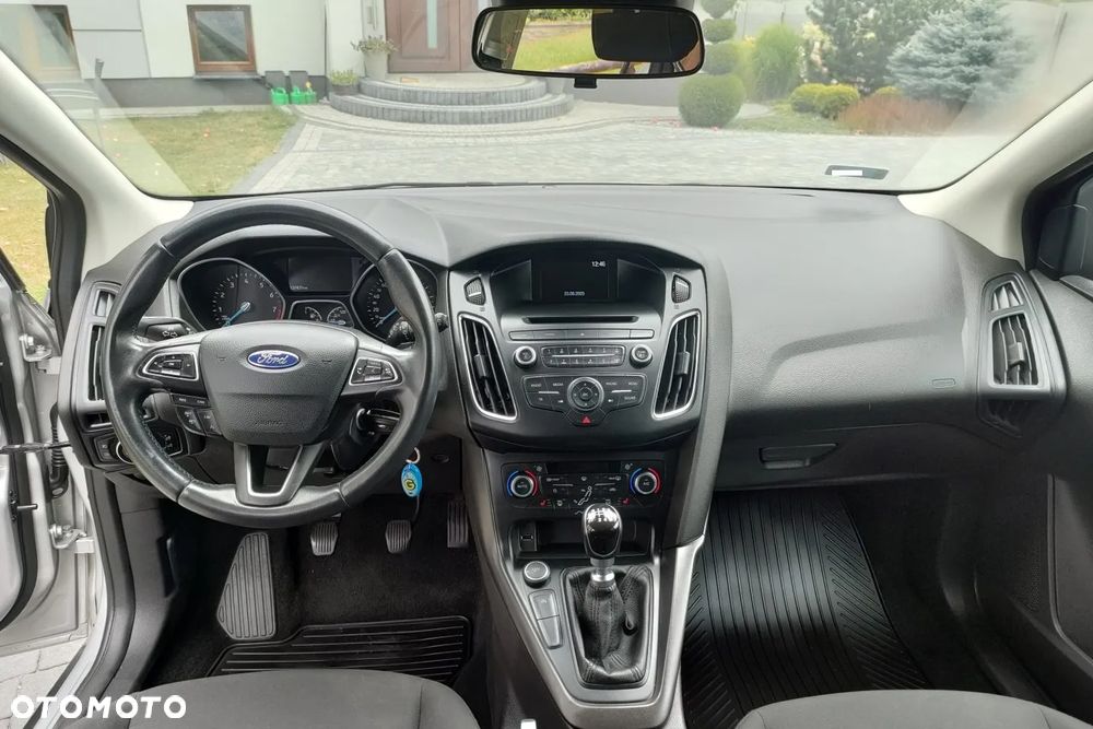 Ford Focus 1.0 EcoBoost Titanium - 13